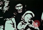 Image de familles d'immigrants en provenance de l'Europe United States USA, 1975, de la seconde 35 séquences d'archives historiques vidéo 65675039763