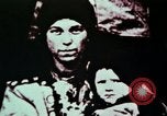 Image de familles d'immigrants en provenance de l'Europe United States USA, 1975, de la seconde 52 séquences d'archives historiques vidéo 65675039763