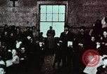 Image Souvenirs d'immigrants européens à l'Amérique United States USA, 1975, de la seconde 15 séquences d'archives historiques vidéo 65675039773