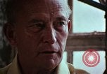 Image Souvenirs d'immigrants européens à l'Amérique United States USA, 1975, de la seconde 41 séquences d'archives historiques vidéo 65675039773