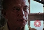 Image Souvenirs d'immigrants européens à l'Amérique United States USA, 1975, de la seconde 43 séquences d'archives historiques vidéo 65675039773