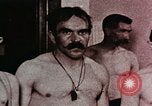 Image Souvenirs d'immigrants européens à l'Amérique United States USA, 1975, de la seconde 62 séquences d'archives historiques vidéo 65675039773
