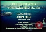 Immagine di Ellis Island New York City USA, 1984, secondo 40 filmato di repertorio 65675039788