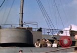 Standbild britische Truppen Pacific Theater, 1942, aus Sekunde 14 historischem Filmmaterial Videoclip 65675039789