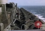 Standbild britische Truppen Pacific Theater, 1942, aus Sekunde 23 historischem Filmmaterial Videoclip 65675039789