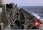 Standbild britische Truppen Pacific Theater, 1942, aus Sekunde 26 historischem Filmmaterial Videoclip 65675039789