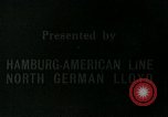 Standbild Dorf Oberammergau Bayern Deutschland, 1936, aus Sekunde 17 historischem Filmmaterial Videoclip 65675039802