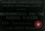Standbild Dorf Oberammergau Bayern Deutschland, 1936, aus Sekunde 18 historischem Filmmaterial Videoclip 65675039802