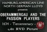 Standbild Dorf Oberammergau Bayern Deutschland, 1936, aus Sekunde 29 historischem Filmmaterial Videoclip 65675039802