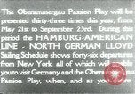 Standbild Dorf Oberammergau Bayern Deutschland, 1936, aus Sekunde 40 historischem Filmmaterial Videoclip 65675039802
