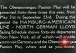 Standbild Dorf Oberammergau Bayern Deutschland, 1936, aus Sekunde 58 historischem Filmmaterial Videoclip 65675039802
