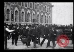 Immagine di Gli immigrati in America arrivando ad Ellis Island Ellis Island New York USA, 1906, secondo 60 filmato di repertorio 65675039828
