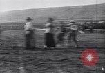 Image minuscule cheval Acariens United States USA, 1927, de la seconde 45 séquences d'archives historiques vidéo 65675039842