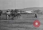 Standbild ruckeln Pferde United States USA, 1927, aus Sekunde 28 historischem Filmmaterial Videoclip 65675039847