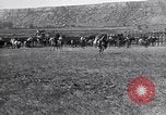 Standbild ruckeln Pferde United States USA, 1927, aus Sekunde 42 historischem Filmmaterial Videoclip 65675039847