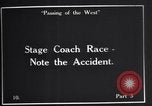Standbild stagecoach Rennen United States USA, 1927, aus Sekunde 4 historischem Filmmaterial Videoclip 65675039849