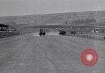 Standbild stagecoach Rennen United States USA, 1927, aus Sekunde 23 historischem Filmmaterial Videoclip 65675039849