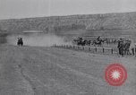 Standbild stagecoach Rennen United States USA, 1927, aus Sekunde 50 historischem Filmmaterial Videoclip 65675039849