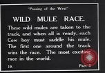 Standbild wild mule Rennen United States USA, 1927, aus Sekunde 3 historischem Filmmaterial Videoclip 65675039852