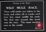 Standbild wild mule Rennen United States USA, 1927, aus Sekunde 14 historischem Filmmaterial Videoclip 65675039852