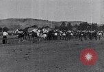 Standbild wild mule Rennen United States USA, 1927, aus Sekunde 49 historischem Filmmaterial Videoclip 65675039852
