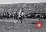 Standbild ruckeln Bronchos United States USA, 1927, aus Sekunde 44 historischem Filmmaterial Videoclip 65675039854