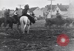 Standbild cowboys United States USA, 1927, aus Sekunde 8 historischem Filmmaterial Videoclip 65675039858