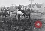 Standbild cowboys United States USA, 1927, aus Sekunde 9 historischem Filmmaterial Videoclip 65675039858