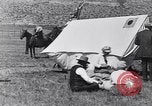 Standbild cowboys United States USA, 1927, aus Sekunde 14 historischem Filmmaterial Videoclip 65675039858