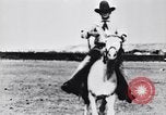 Standbild roundup Champions United States USA, 1927, aus Sekunde 29 historischem Filmmaterial Videoclip 65675039859