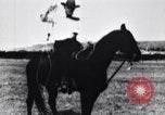 Standbild roundup Champions United States USA, 1927, aus Sekunde 31 historischem Filmmaterial Videoclip 65675039859