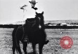 Standbild roundup Champions United States USA, 1927, aus Sekunde 33 historischem Filmmaterial Videoclip 65675039859