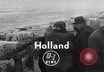 Image détruit des maisons Holland Hollande, 1955, de la seconde 5 séquences d'archives historiques vidéo 65675039867