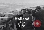 Image détruit des maisons Holland Hollande, 1955, de la seconde 7 séquences d'archives historiques vidéo 65675039867