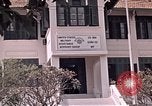 Immagine di Stati Uniti assistenza militare Advisory Group Sede Centrale Saigon Vietnam, 1962, secondo 23 filmato di repertorio 65675039901
