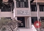 Immagine di Stati Uniti assistenza militare Advisory Group Sede Centrale Saigon Vietnam, 1962, secondo 26 filmato di repertorio 65675039901