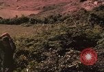 Standbild Vietcong gefangenen festgenommen und befragt von Südvietnam offi Tuy Hoà Süd Vietnam, 1962, aus Sekunde 42 historischem Filmmaterial Videoclip 65675039917