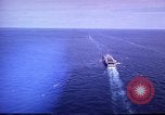 Standbild USS Muliphen (AKA-61)und Elemente der Sechsten Flotte im Mittelmeer du Mittelmeer, 1958, aus Sekunde 15 historischem Filmmaterial Videoclip 65675039927