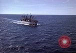 Standbild USS Muliphen (AKA-61)und Elemente der Sechsten Flotte im Mittelmeer du Mittelmeer, 1958, aus Sekunde 21 historischem Filmmaterial Videoclip 65675039927