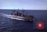 Standbild USS Muliphen (AKA-61)und Elemente der Sechsten Flotte im Mittelmeer du Mittelmeer, 1958, aus Sekunde 30 historischem Filmmaterial Videoclip 65675039927