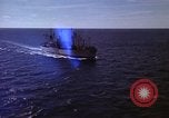 Standbild USS Muliphen (AKA-61)und Elemente der Sechsten Flotte im Mittelmeer du Mittelmeer, 1958, aus Sekunde 49 historischem Filmmaterial Videoclip 65675039927