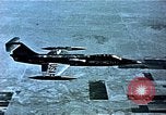Standbild submarine George Washington SSBN-598 Cape Canaveral Florida USA, 1962, aus Sekunde 46 historischem Filmmaterial Videoclip 65675039935