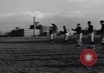 Standbild American Football New York City USA, 1938, aus Sekunde 16 historischem Filmmaterial Videoclip 65675039944