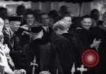 Standbild John Kennedy New Haven Connecticut USA, 1962, aus Sekunde 23 historischem Filmmaterial Videoclip 65675039946