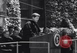 Standbild John Kennedy New Haven Connecticut USA, 1962, aus Sekunde 43 historischem Filmmaterial Videoclip 65675039946