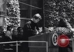 Standbild John Kennedy New Haven Connecticut USA, 1962, aus Sekunde 57 historischem Filmmaterial Videoclip 65675039946