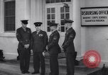 Immagine di Quantico Marines sicurezza di funzionamento Quantico Virginia USA, 1964, secondo 35 filmato di repertorio 65675039955