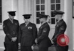 Immagine di Quantico Marines sicurezza di funzionamento Quantico Virginia USA, 1964, secondo 45 filmato di repertorio 65675039955
