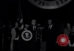 Immagine di Il Lindon B Johnson eletto presidente Washington DC USA, 1964, secondo 1 filmato di repertorio 65675039956