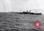 Immagine di Stati Uniti truppe Oceano atlantico, 1917, secondo 26 filmato di repertorio 65675039983